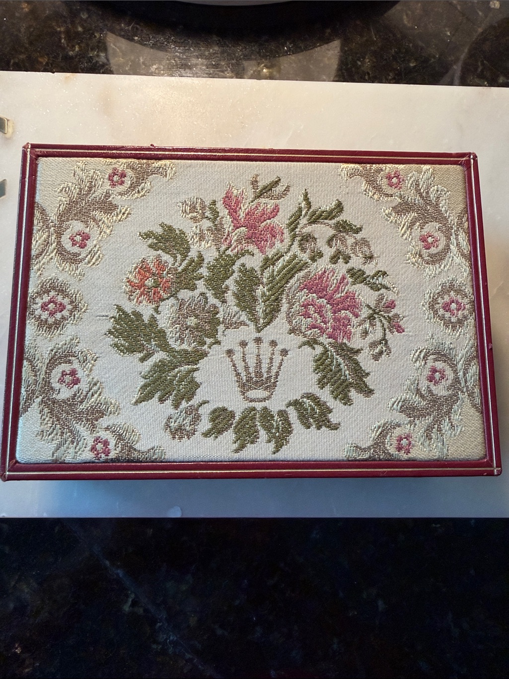 Rolex Gold Logo On Cream And Deep Red Velvet Interior Jewelry Box